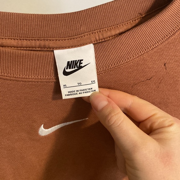 Light brown Nike Phoenix sweatshirt - Picture 3 of 10